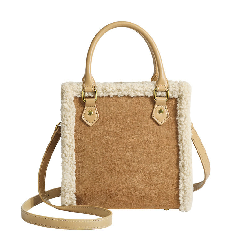 秋冬新款潮高级感羊羔毛托特包时尚红色新娘结婚包单肩手提包,箱包皮具/热销女包/男包,通用款女包,淘宝优惠券,粉丝福利购,淘宝优惠卷