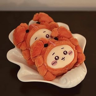 日本chiikawa限定大闸蟹吉伊书包挂件小八螃蟹卡哇乌萨奇毛绒玩偶