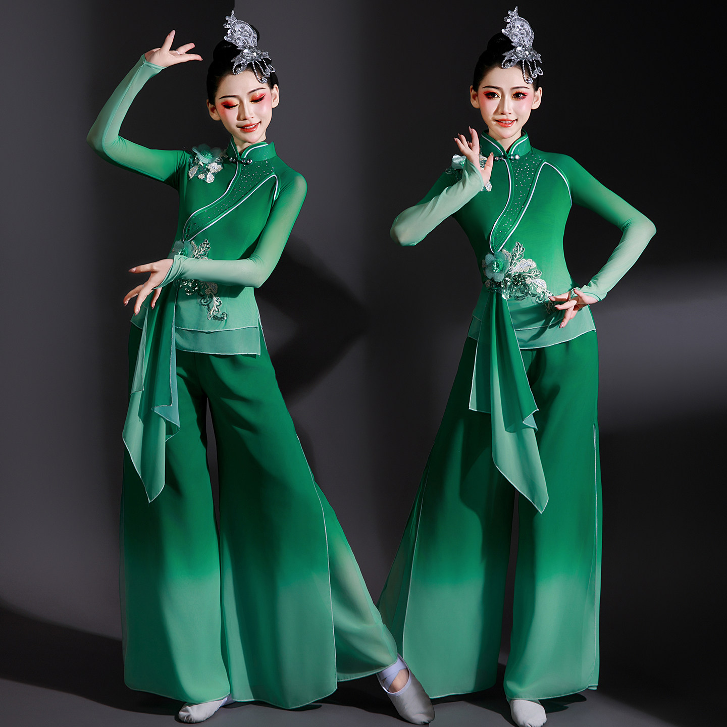高档绿色胶州秧歌服演出图片