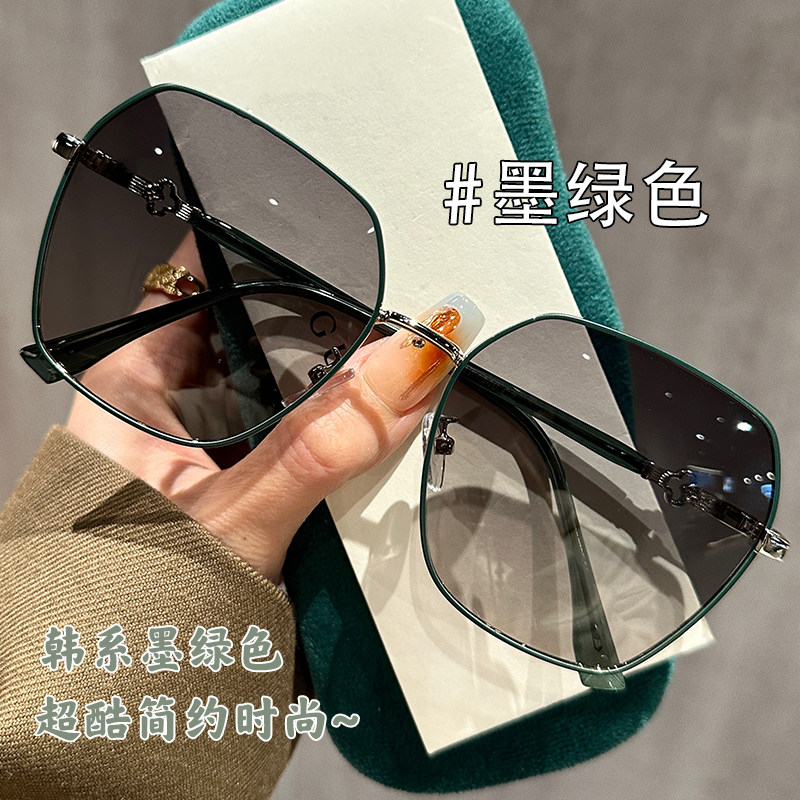 高档超大框太阳眼镜女绿色高级感偏光太阳镜2024新款超轻可配度数