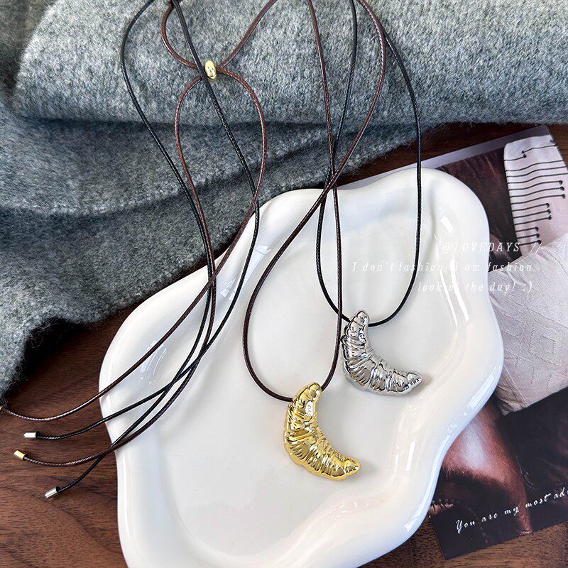 小众流行时尚金属牛角包项链韩系简约ins风百搭长款皮绳卫衣链女