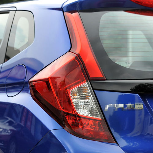 14-20年三代飞度后尾灯