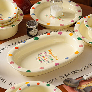 可爱法式ins奶油风餐具陶瓷碗盘碗碟套装家用2025新款2人情侣碗具