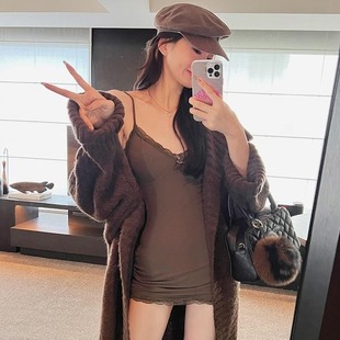 辣妹蕾丝性感吊带裙连衣裙女带胸垫洋气包臀修身 新款 V领打底短裙