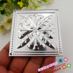 新品 DIY少数民族服装苗族女 假银泡银片银色配饰品 正方形凹凸牌