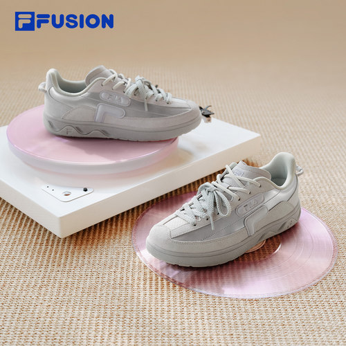 FILAFUSION情侣板鞋女休闲鞋