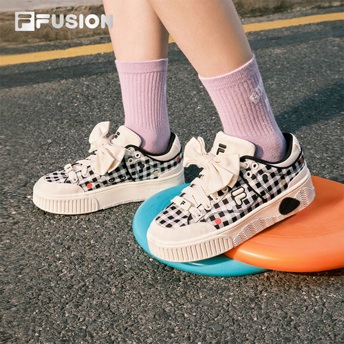 FILAFUSION斐乐女子滑板生活鞋