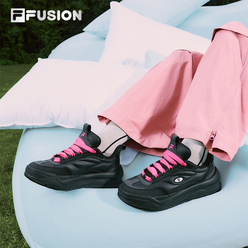 FILAFUSION斐乐情侣滑板生活鞋