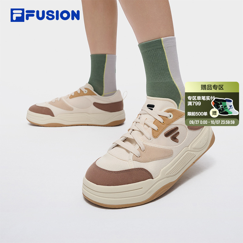 FILAFUSION斐乐潮牌情侣板鞋