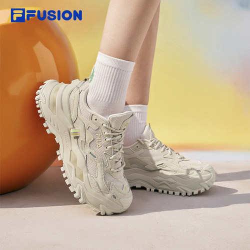 FILAFUSION硬糖鞋厚底运动鞋