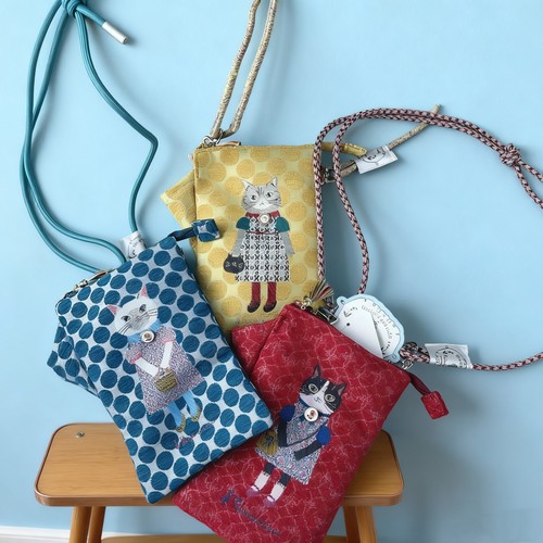 日本Kusuguru正品蜜豆公主提花手机包斜挎包单肩包布艺卡通包404