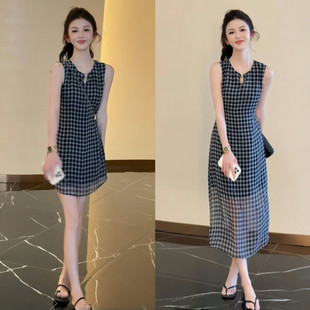 法式复古黑白撞色格纹无袖连衣裙女夏天巨好看时尚减龄a字背心裙