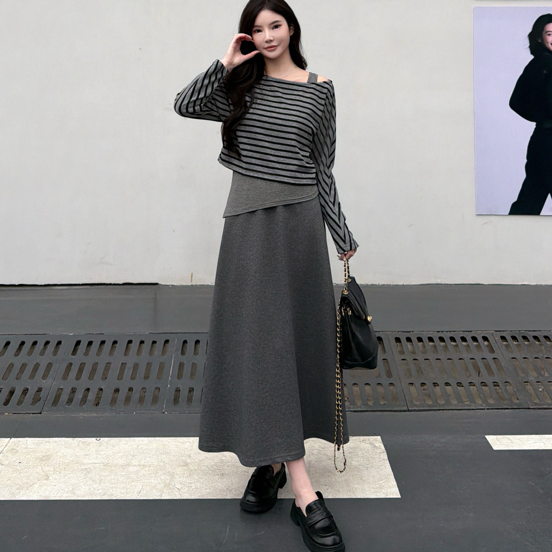 韩系2026春款不规则斜领条纹长袖针织衫+吊带背心上衣中长半身裙