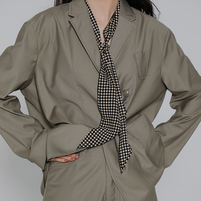 春夏搭配大王薄款法式刀形丝巾