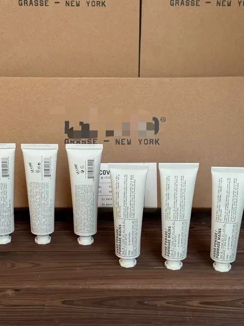 实验室护手霜生日礼物伴手礼，礼盒装