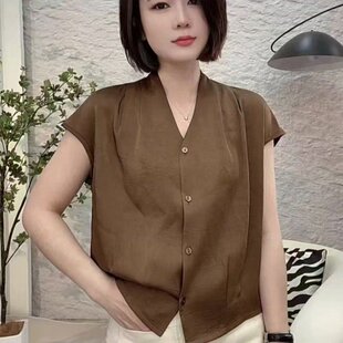 2025夏季 衬衫 新款 洋气v领显瘦百搭气质短袖 女 时尚 爆款