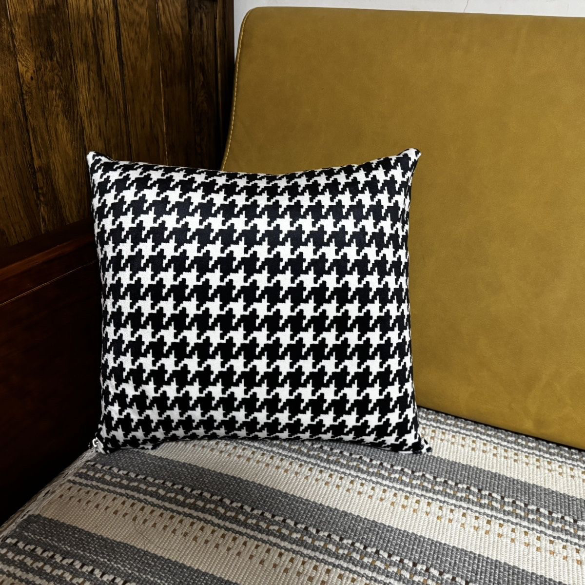 北欧沙发靠垫客厅抱枕套欧式抱枕床头护腰绒布靠枕椅子靠背长方形