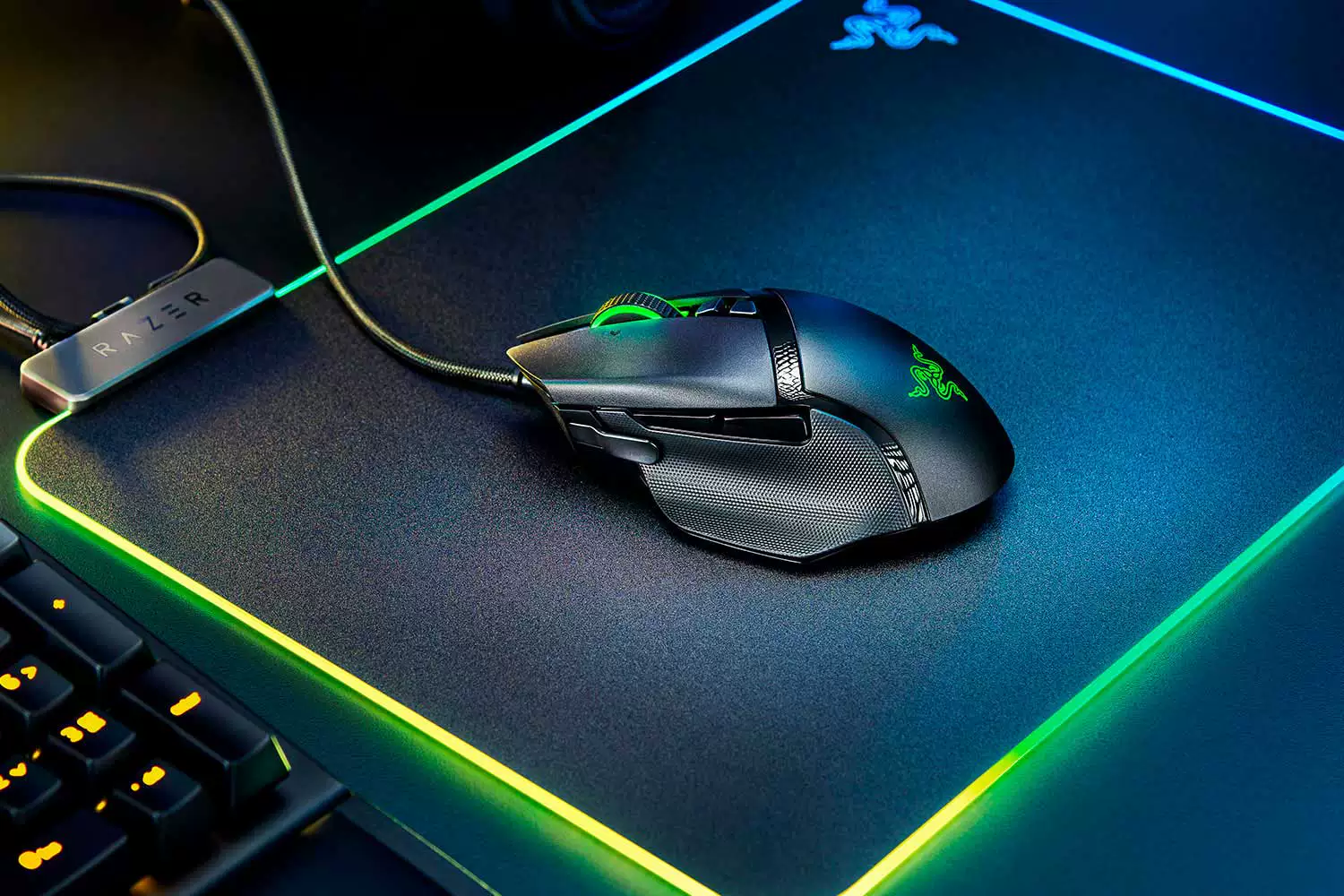 Razer Razer Barcelis Snake V2 настольная CFLOL ест курицу макарон э-спорт проводная мышь для игр