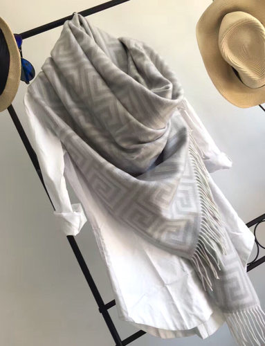 柜台样品赔钱120*200迷宫披肩