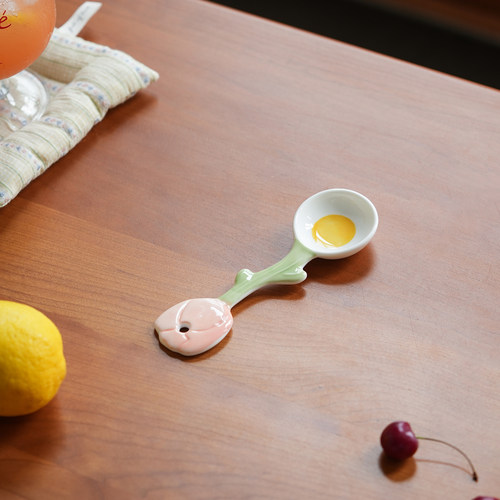 肆月好看的好用的勺子