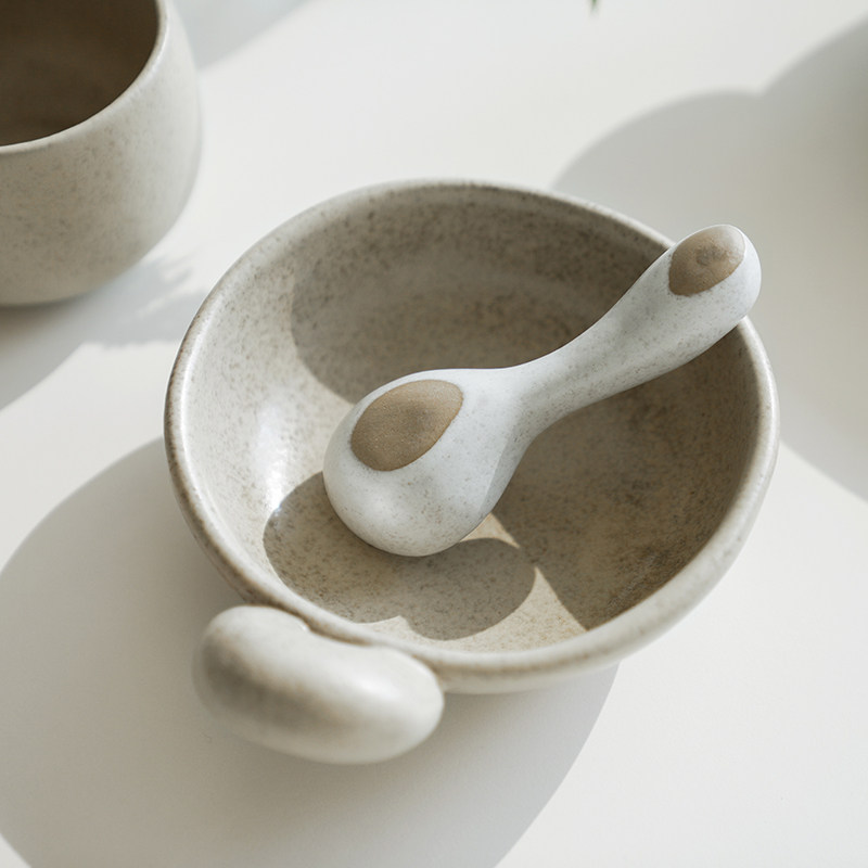 肆月日式创意勺子陶瓷粗柄汤勺侘寂风吃饭勺小众设计餐具调羹汤匙