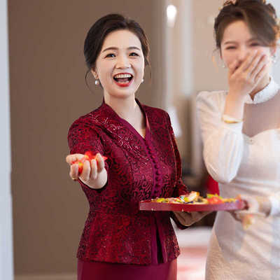 回门妈妈喜服年轻高端2024新款