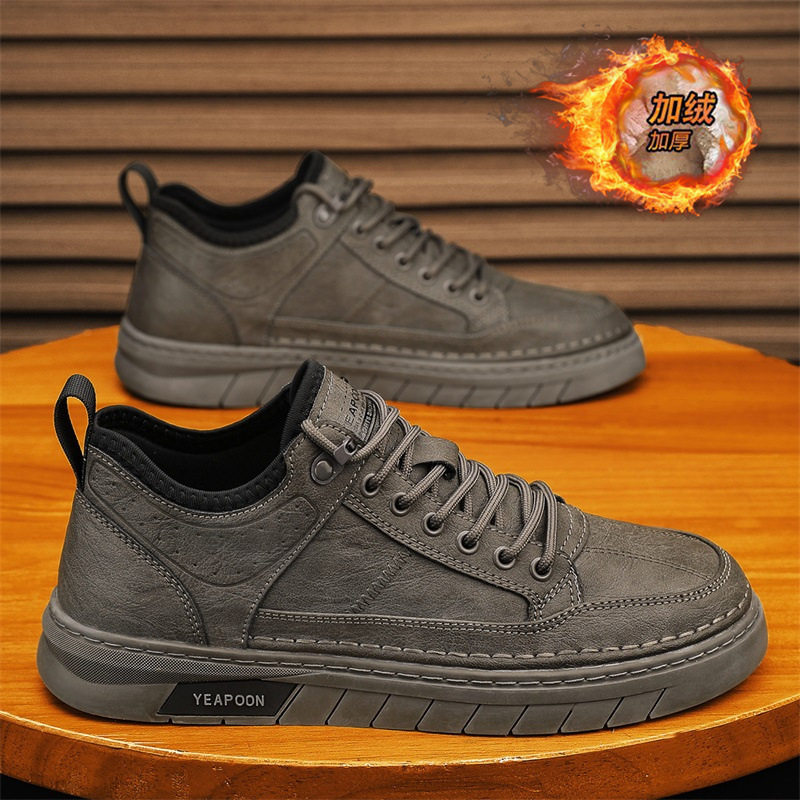 男鞋冬季新款加绒商务黑色软底休闲皮鞋男士百搭耐磨运动防滑板鞋,流行男鞋,休闲板鞋,淘宝优惠券,粉丝福利购,淘宝优惠卷