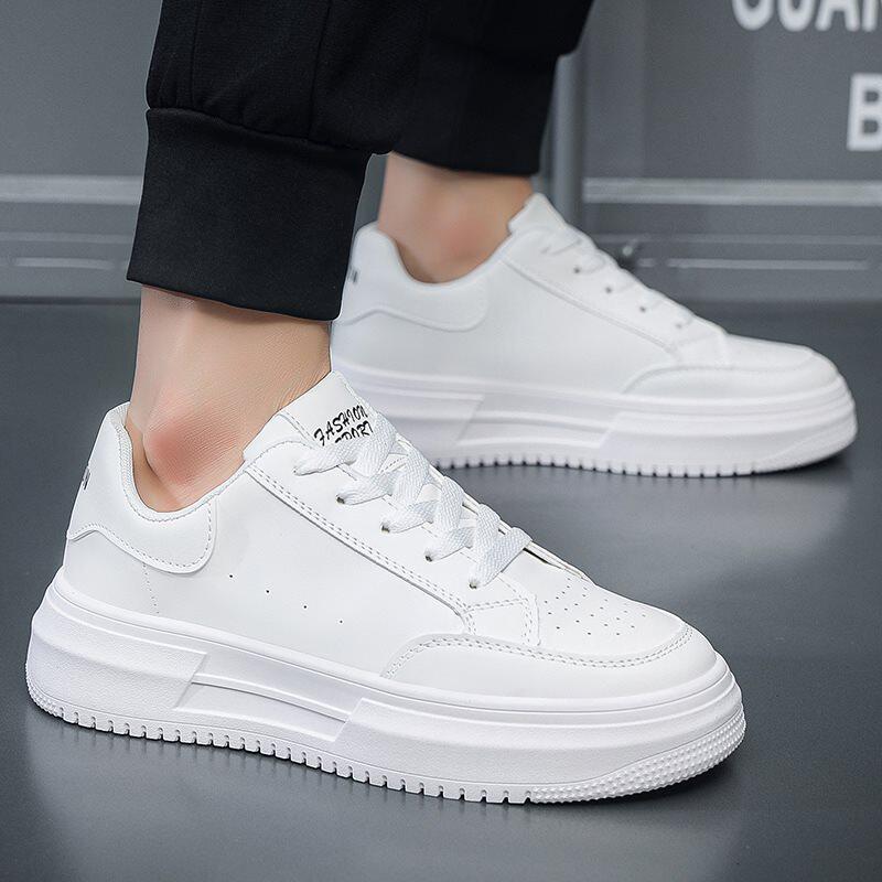 男鞋夏季潮流百搭皮面厚底小白鞋男款透气白色青少年休闲运动