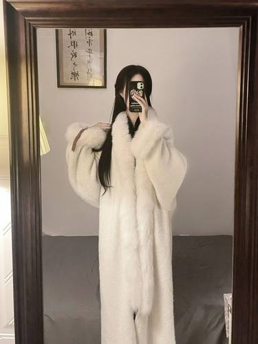 冬季新款加厚保暖毛领开衫外套女