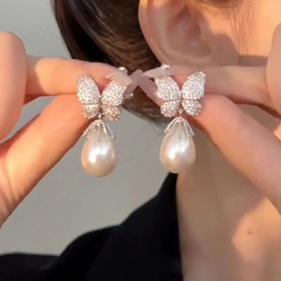 银针锆石蝴蝶珍珠耳环气质新款水滴耳饰2025年新款爆款流苏耳坠女
