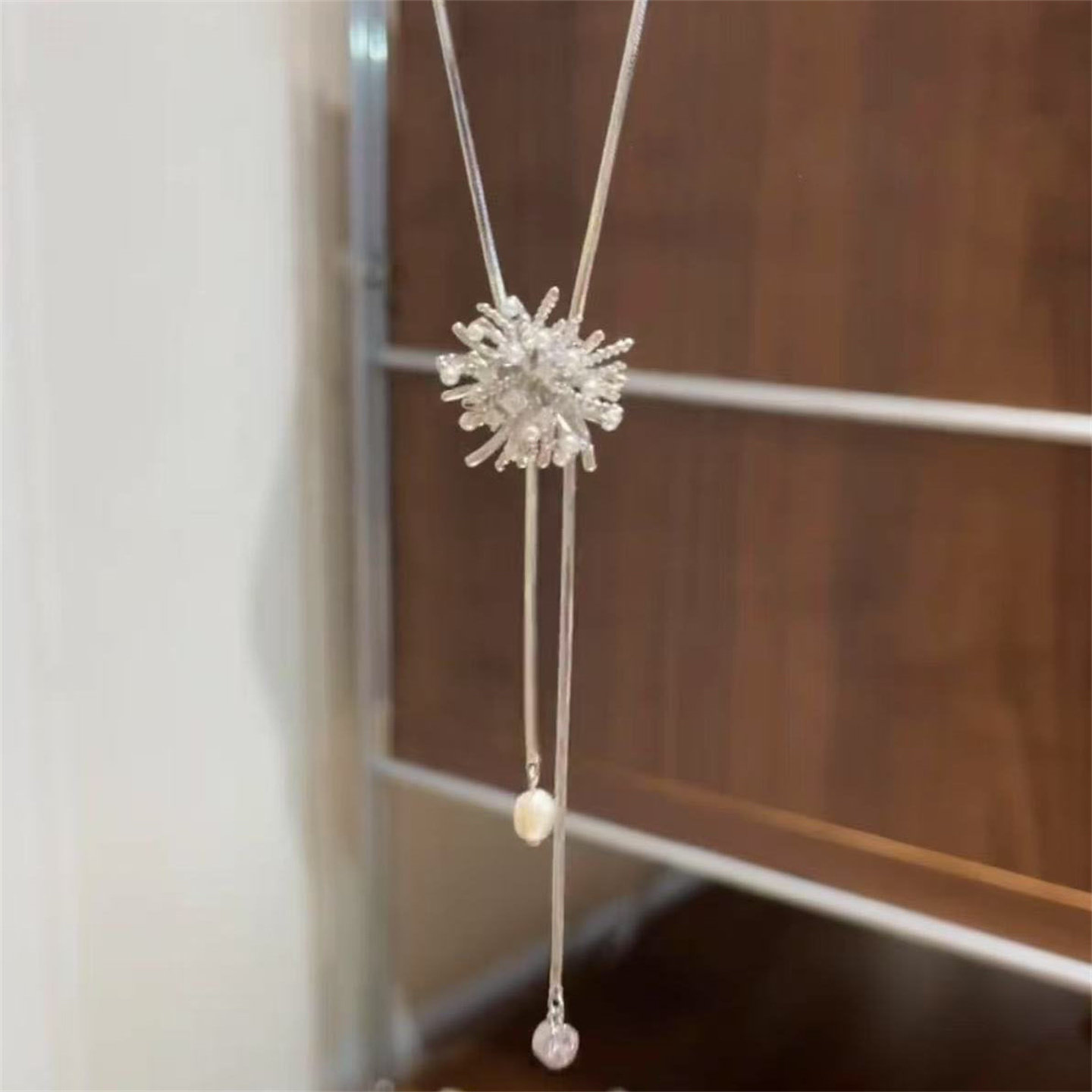 亮银色抽拉烟花项链女精致高级感可调节锁骨链长款配饰新款爆款