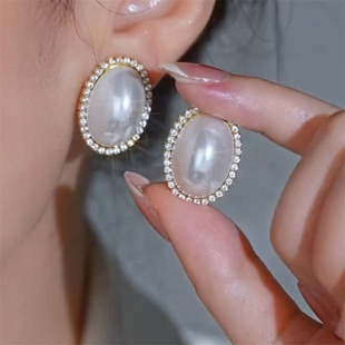 复古宫廷风椭圆珍珠耳钉银针轻奢小众高级感耳环法式浪漫精致耳饰
