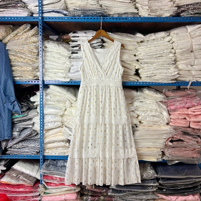 法式温柔风无袖背心连衣裙女春夏收腰显瘦气质小个子高腰白色长裙