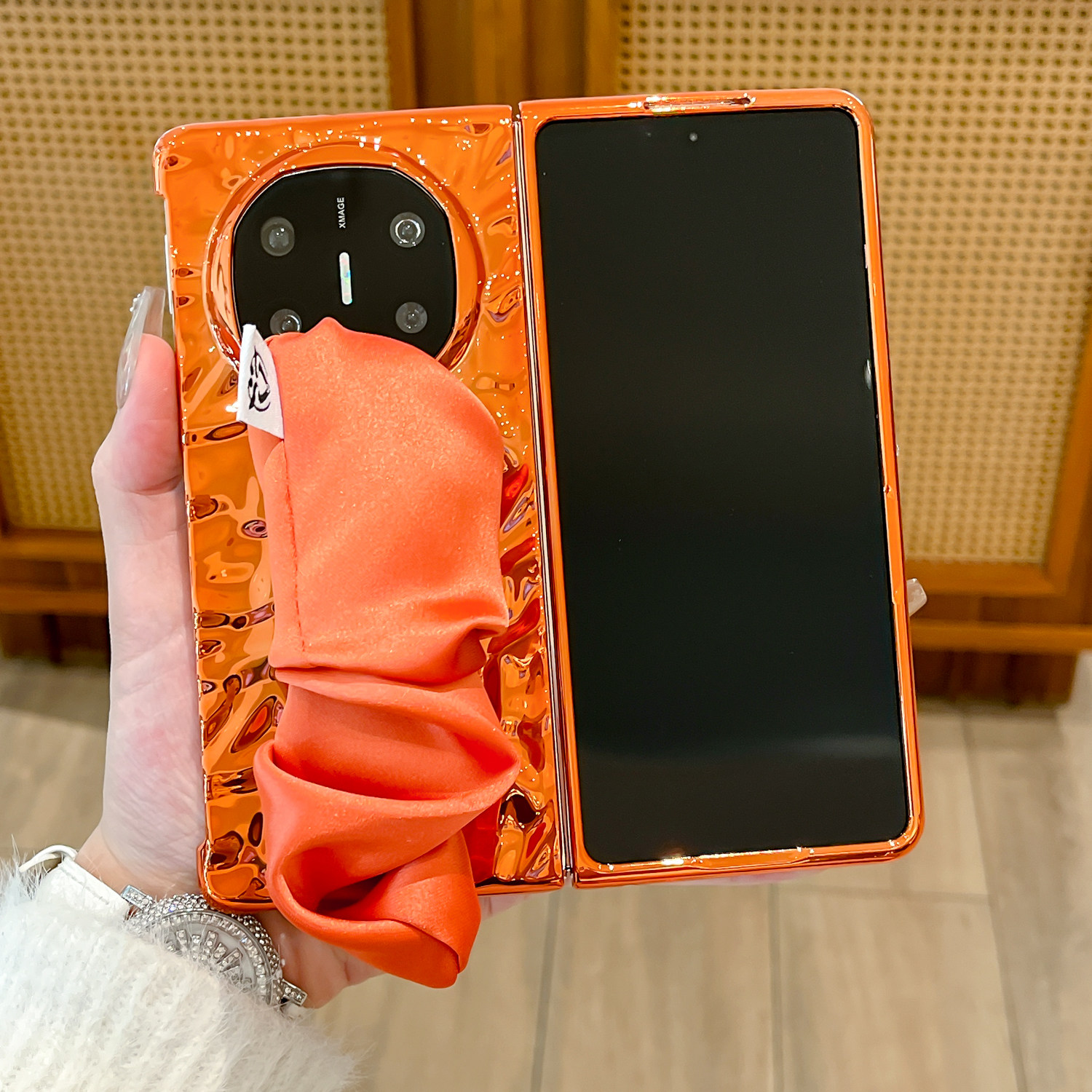 适用华为matex6手机壳新款橙色mate x5折叠屏超薄保护套Mate X6典藏版电镀防摔外壳丝巾腕带x3蓝色个性硬壳
