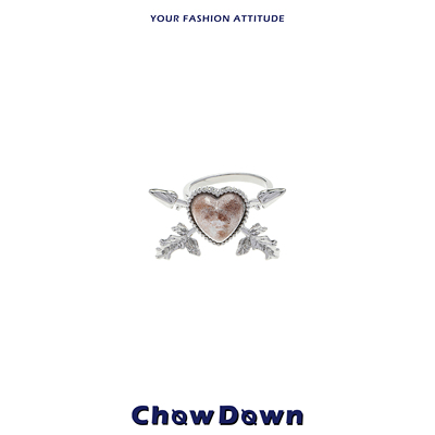 CHOWDOWN甜酷设计感爱心之箭戒指