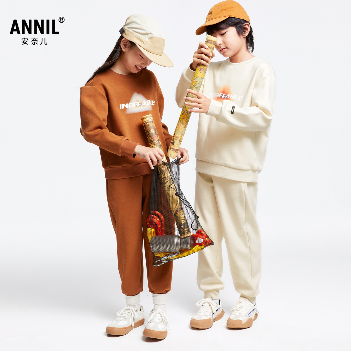 安奈儿童装男童女童圆领卫衣套装2024冬运动户外休闲加绒保暖印花