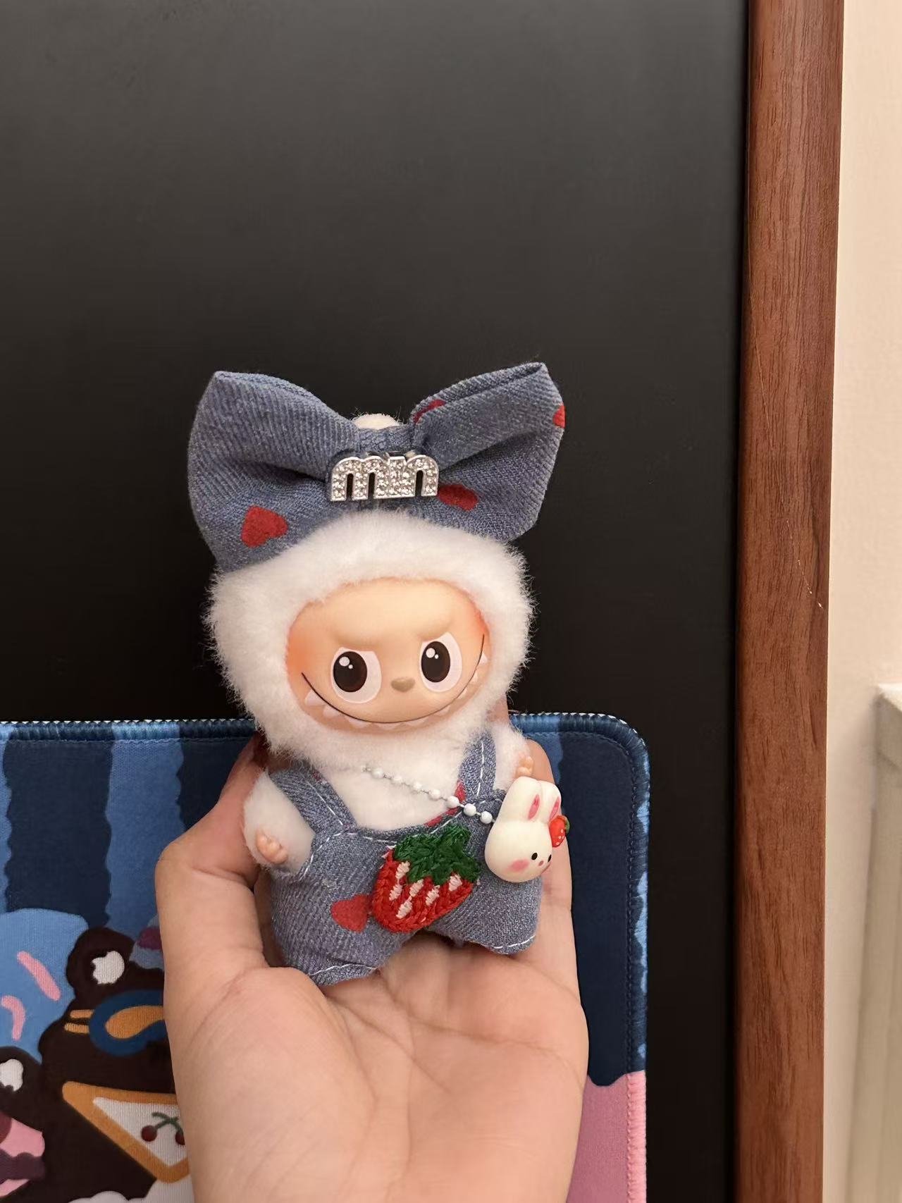 甜心小草莓~labubu4.0娃衣拉布布的衣服新款四代玩偶娃服背带裤