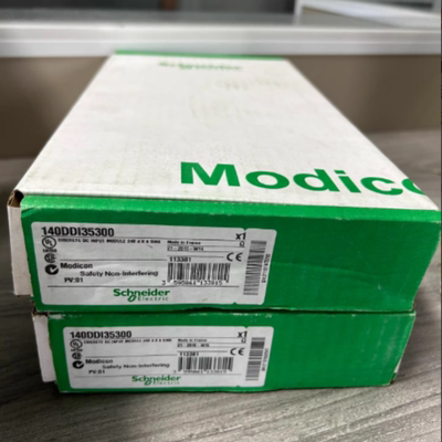 法国 Schnaider 140DDI35300离散量输入模块，24V 4x8Sink