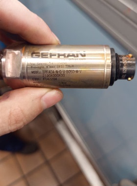 GEFRAN压力变送器F042204 TPFADA-N-G-V-B05D-M-V 2130X000X00