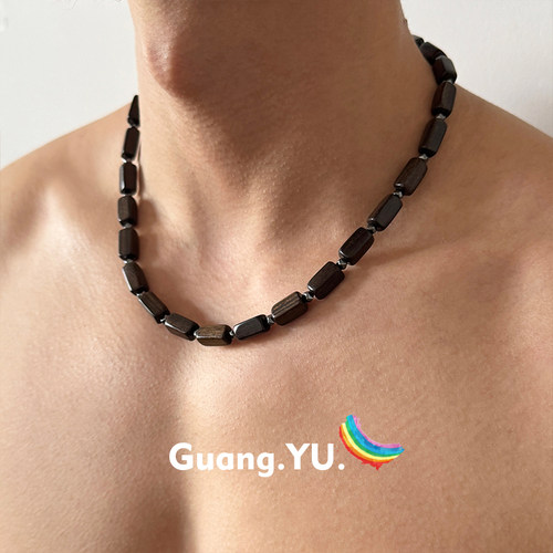 GuangYu沉贵宝方形木质项链中式