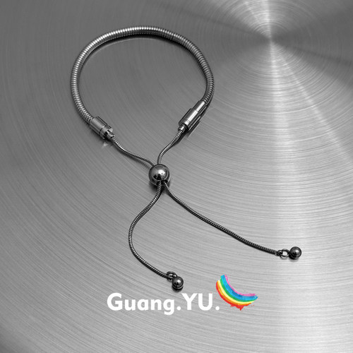 GuangYu流苏冷淡风钛钢手链男可调节蛇骨链手绳抽拉设计小众配饰