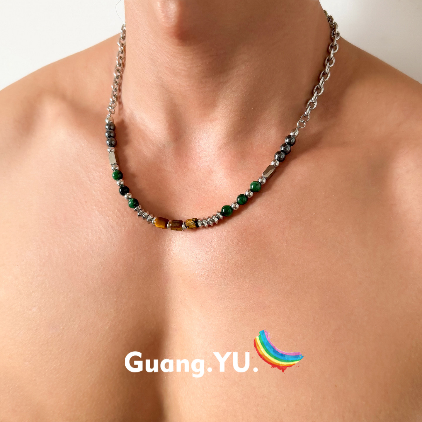 GuangYu绿幽灵虎眼石钛钢项链男中式复古串珠配饰高级感小众潮流