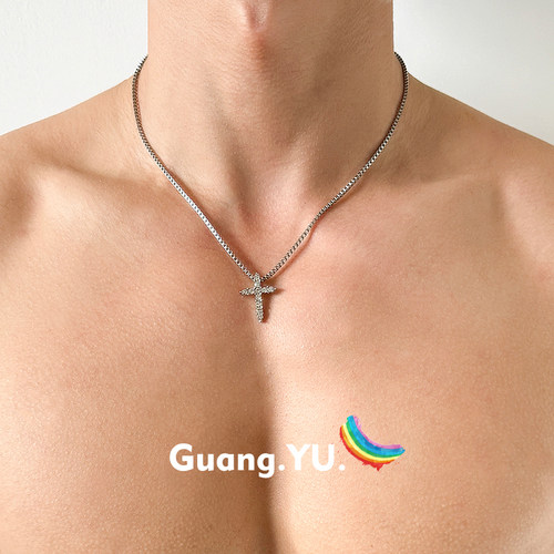 GuangYu简约镶钻十字架项链小众
