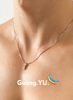 GuangYu简约迷你十字架项链男潮钛钢蛇骨链冷淡风百搭锁骨配饰女