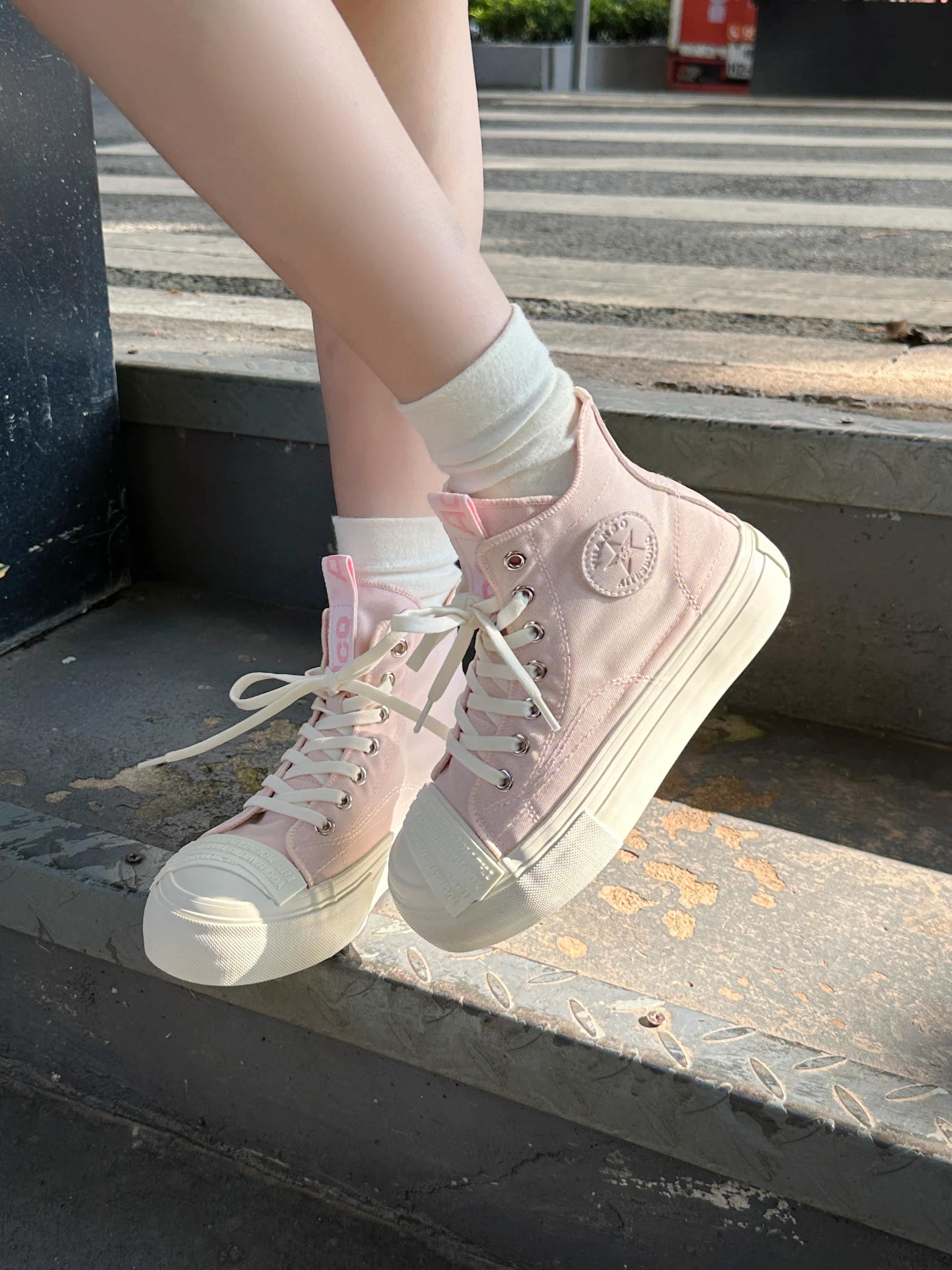 酷到炸 国潮小众品牌鞋子女2023秋季新款高帮帆布鞋女鞋粉色板鞋,女鞋,帆布鞋,淘宝优惠券,粉丝福利购,淘宝优惠卷