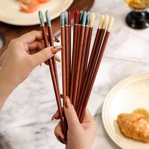 漫时光琉璃红檀木筷家用高档抗菌防霉筷子家庭专人专用2026新款