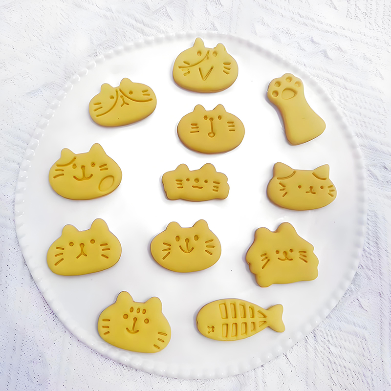 可爱猫咪小鱼卡通饼干模具宠物零食迷你小号猫爪零食烘焙压模工具