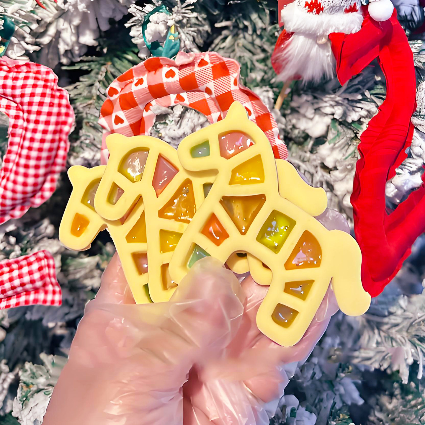 新年珐琅小马彩糖卡通饼干模具玻璃糖曲奇手工烘焙3d按压式工具