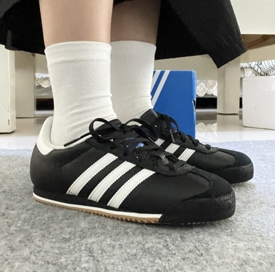 阿迪达斯adidas neo KICK 74低帮休闲跑步鞋男款黑白IG8951
