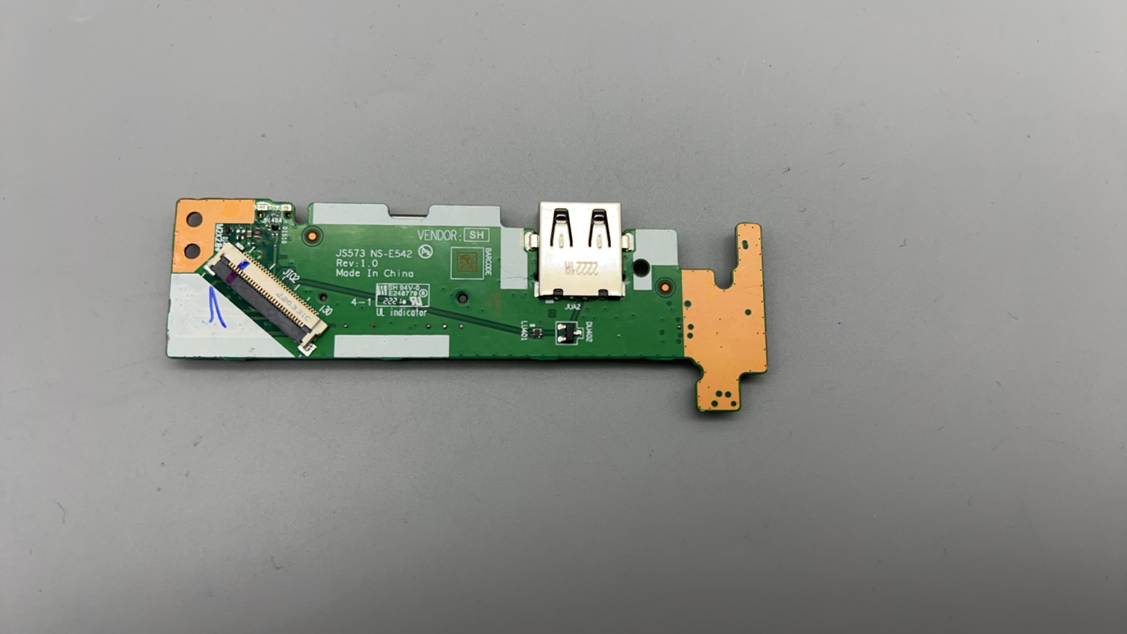 原装 Lenovo联想 IdeaPad 1 15ALC7 82R4 开关板 NS-E542 usb小板